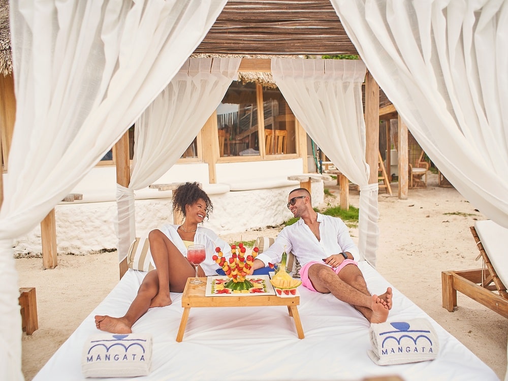 Mangata Beach Club - Image 11