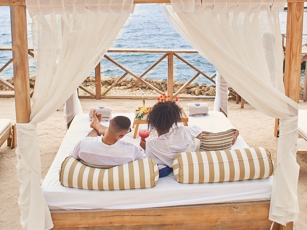 Mangata Beach Club - Image 16